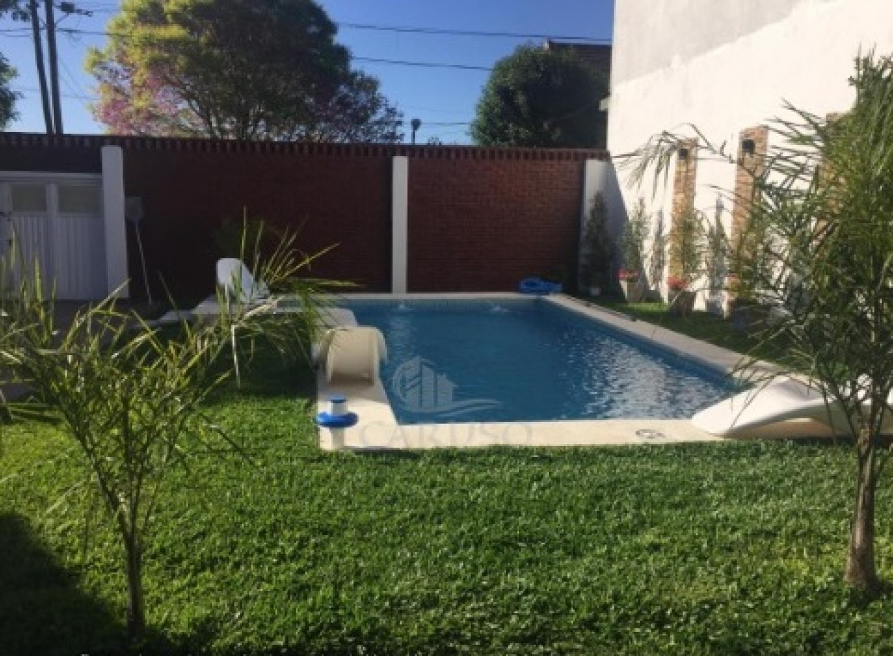 Venta Duplex con Terreno Quilmes Oeste