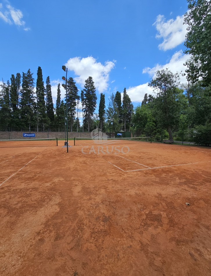 Casa VENTA  La Arbolada Club de Campo