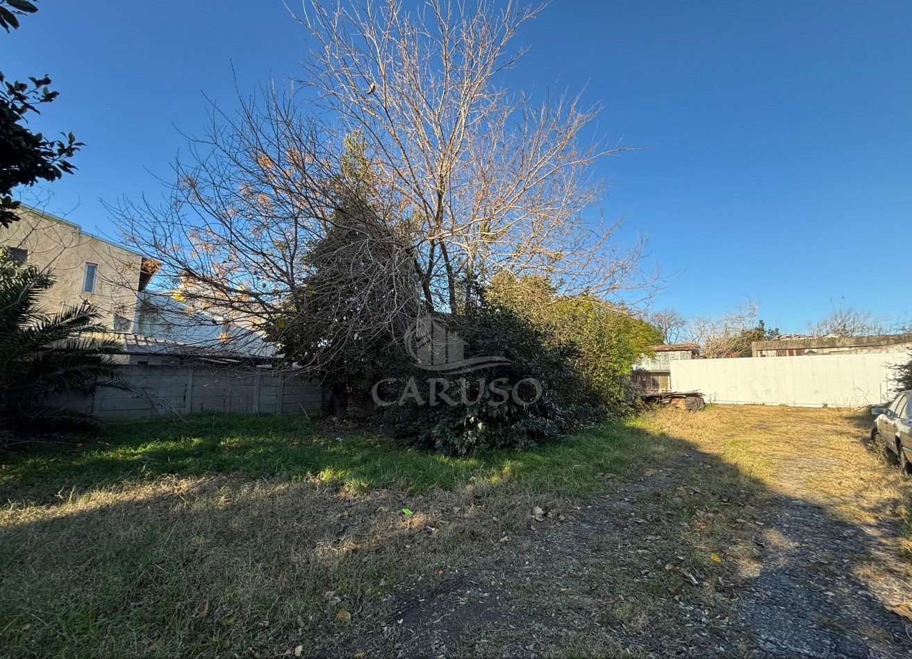 Lote 2400m² en Berazategui