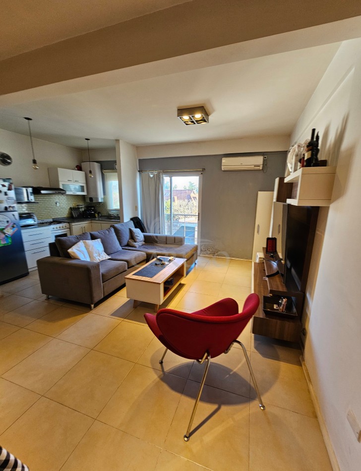 ALQUILER Departamento 2 amb Bernal
