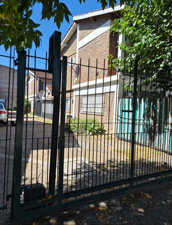 Duplex PH en Quilmes Oeste