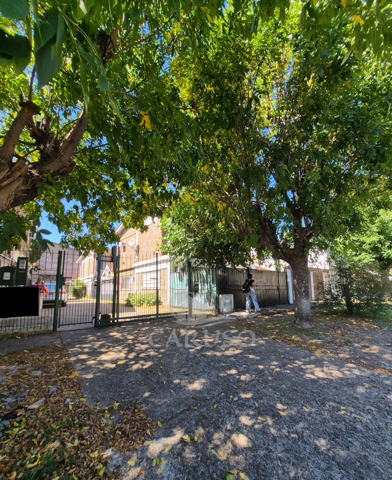 Duplex PH en Quilmes Oeste