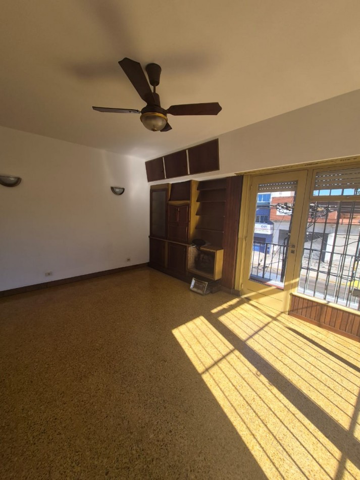 Departamento en 1opiso en Quilmes Oeste