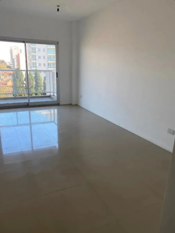 Departamento 2 amb Quilmes Centro