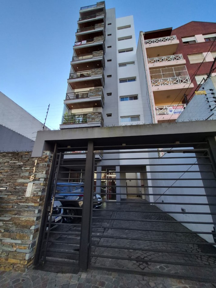Departamento 2 amb ALQUILER con Cochera