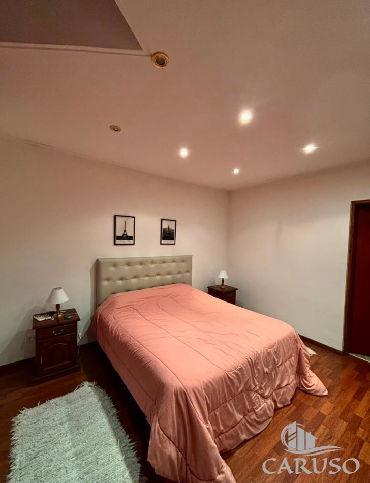 Chalet en Barrio Parque Calchaqui