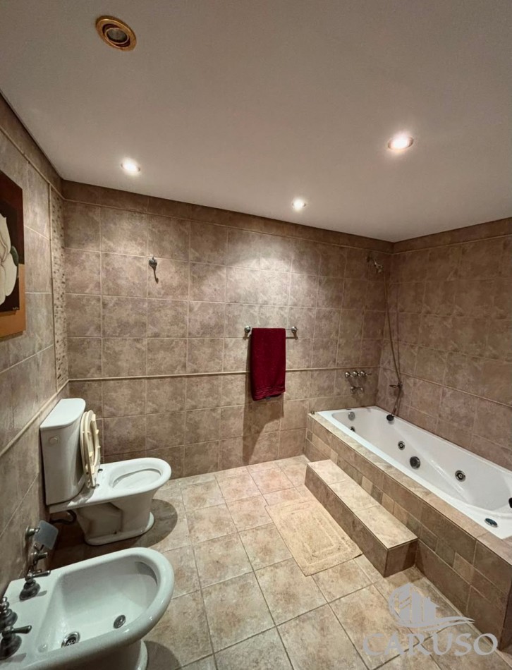 Chalet en Barrio Parque Calchaqui