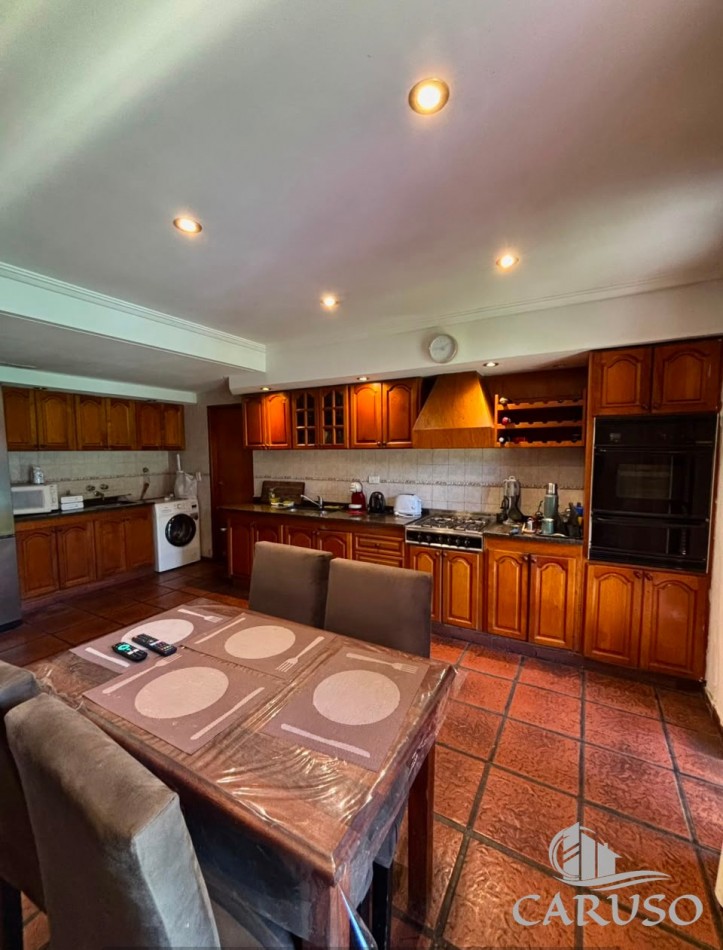 Chalet en Barrio Parque Calchaqui