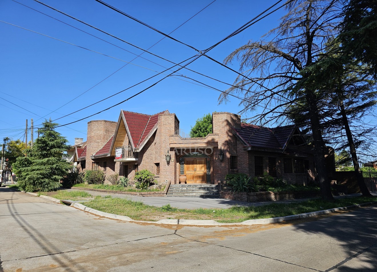 Chalet en Barrio Parque Calchaqui - QUILMES OESTE - FINANCIACION